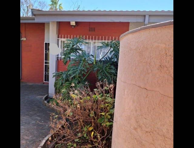 3 BEDROOM HOUSE FOR SALE IN SASOLBURG EXT 5